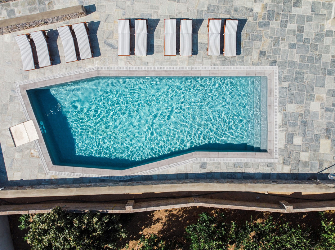 Pende Suites