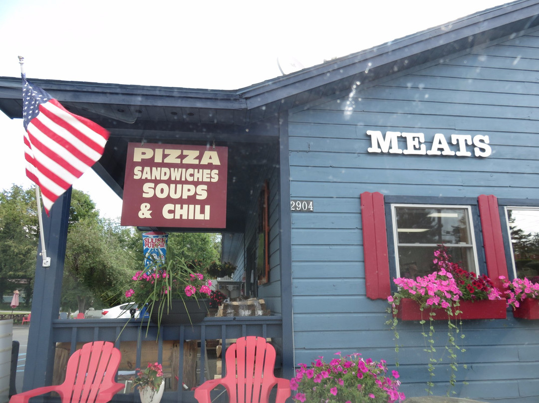 Lake Pleasant餐馆和美食-Mountain Market