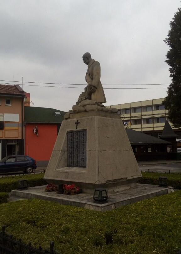 布拉迪斯拉发旅游景点-Pomník Padlých