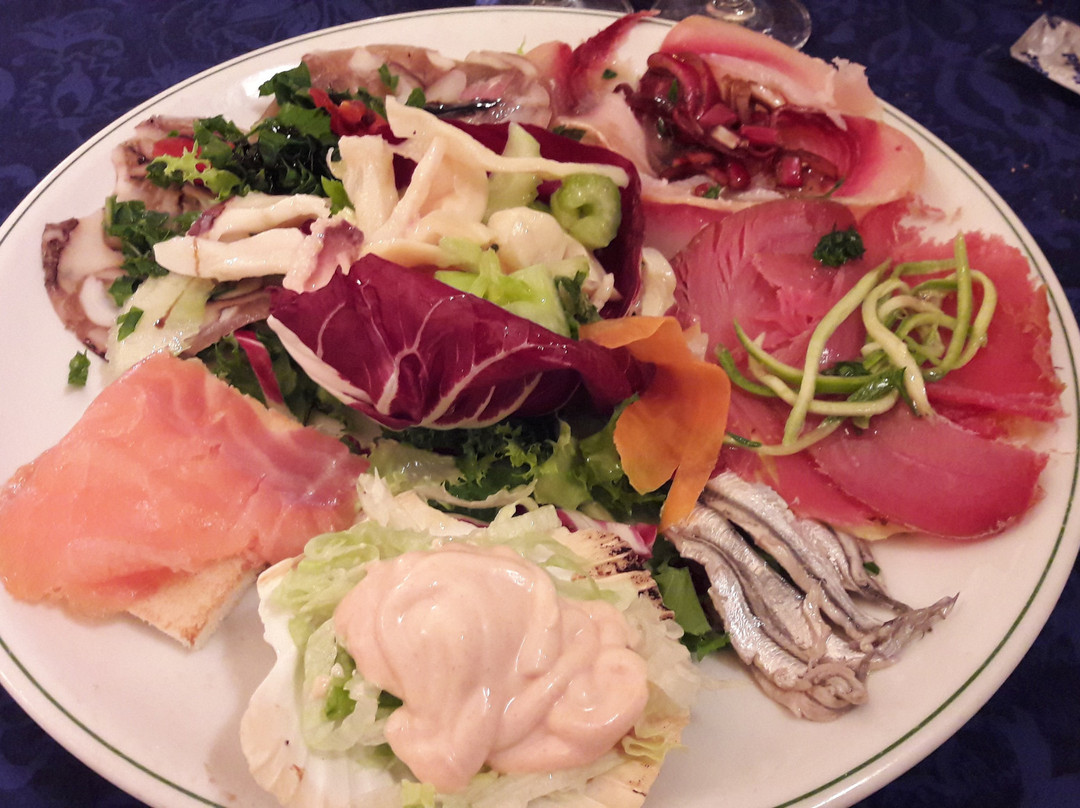 Siderno餐馆和美食-La Vecchia Hosteria