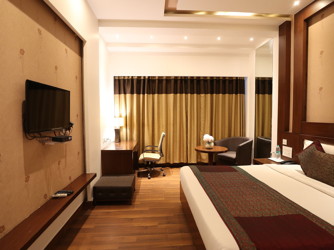 Palwal酒店住宿-Tivoli Royal Palace