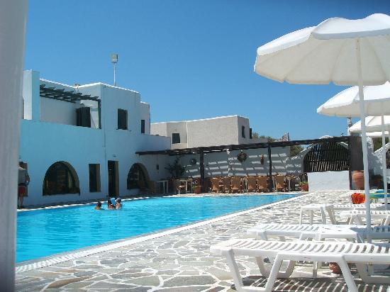 BEST WESTERN Holiday Sun-泳池