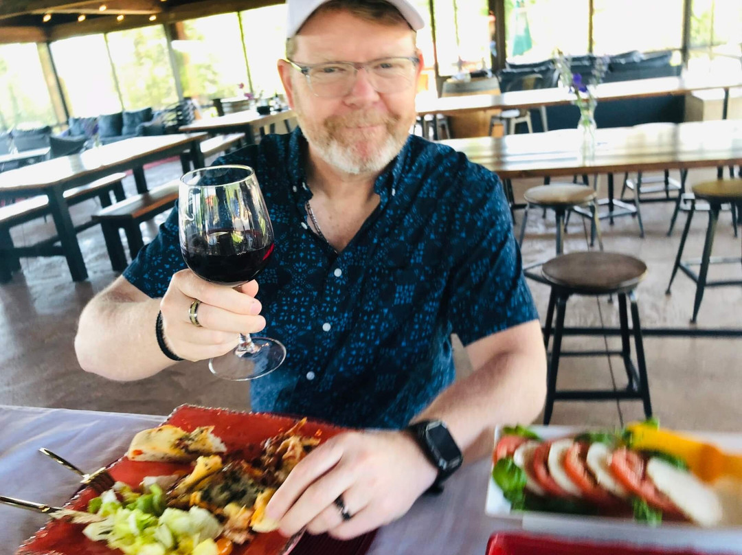 Virginia Blue Ridge Wine Tours-夏洛茨维尔必去景点