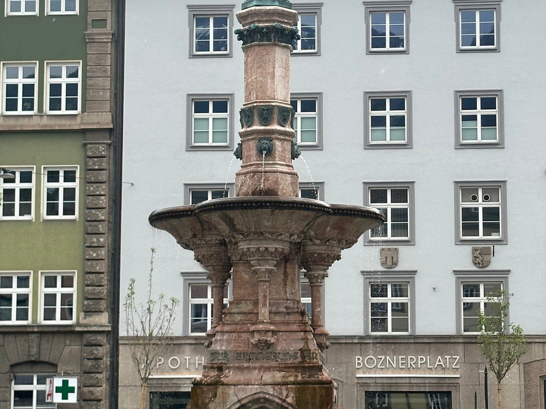 Rudolfsbrunnen-茵斯布鲁克必去景点