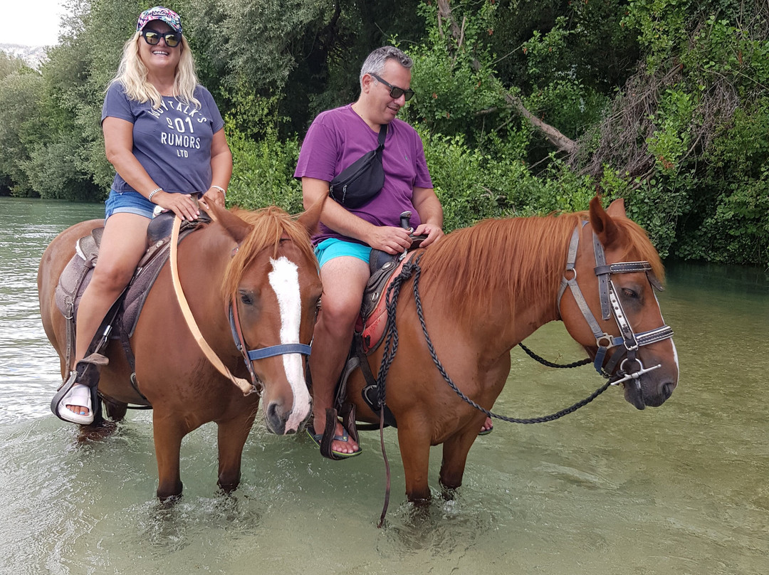 Riverdream Club-Glyki必去景点