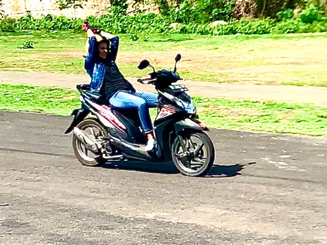 Bali Moto School "Moto Poison"-昂格桑必去景点