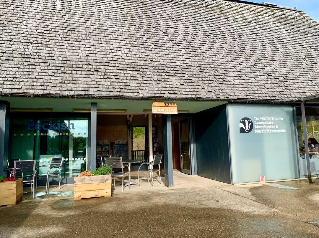 Brockholes Nature Reserve景点图片