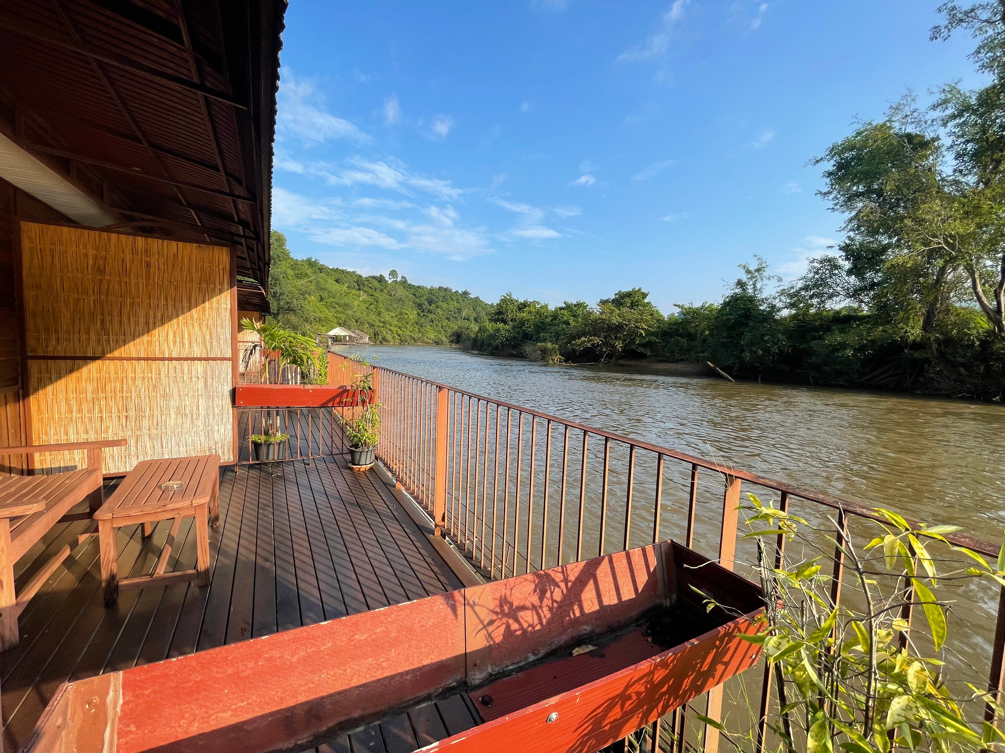 桂河乡村酒店-官方