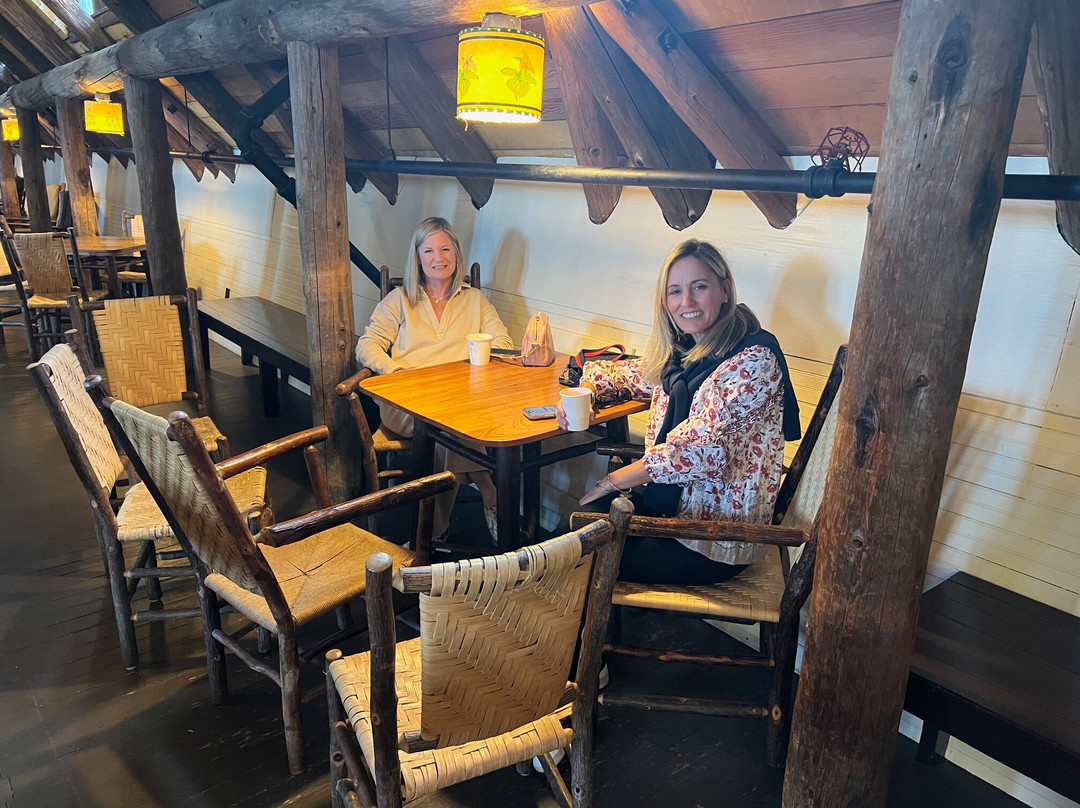 雷尼尔山天堂客栈主图