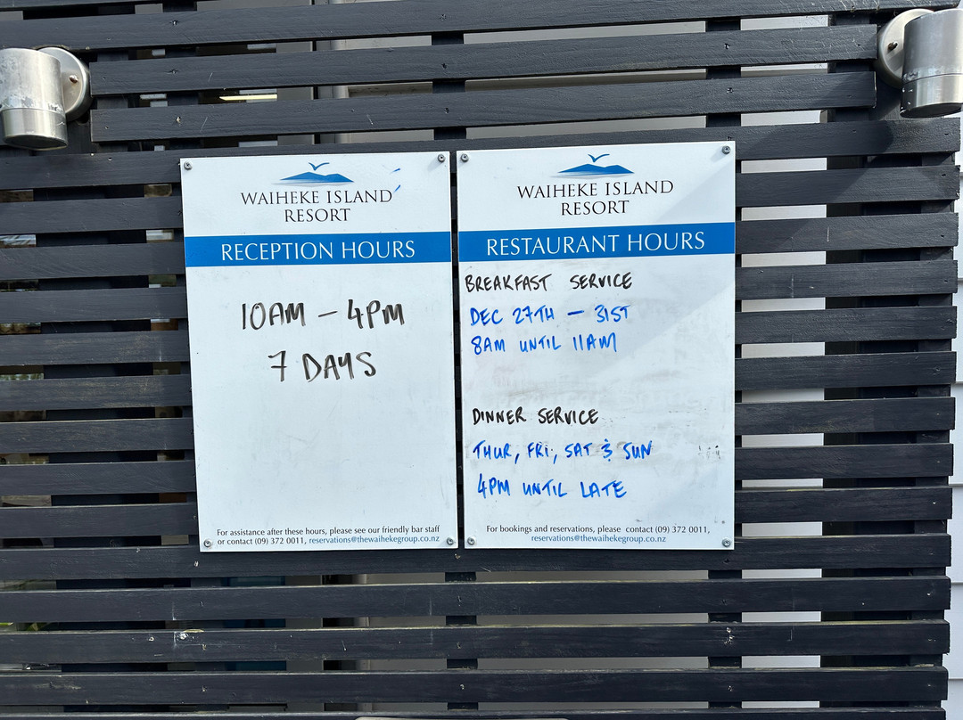 Waiheke Island Resort主图