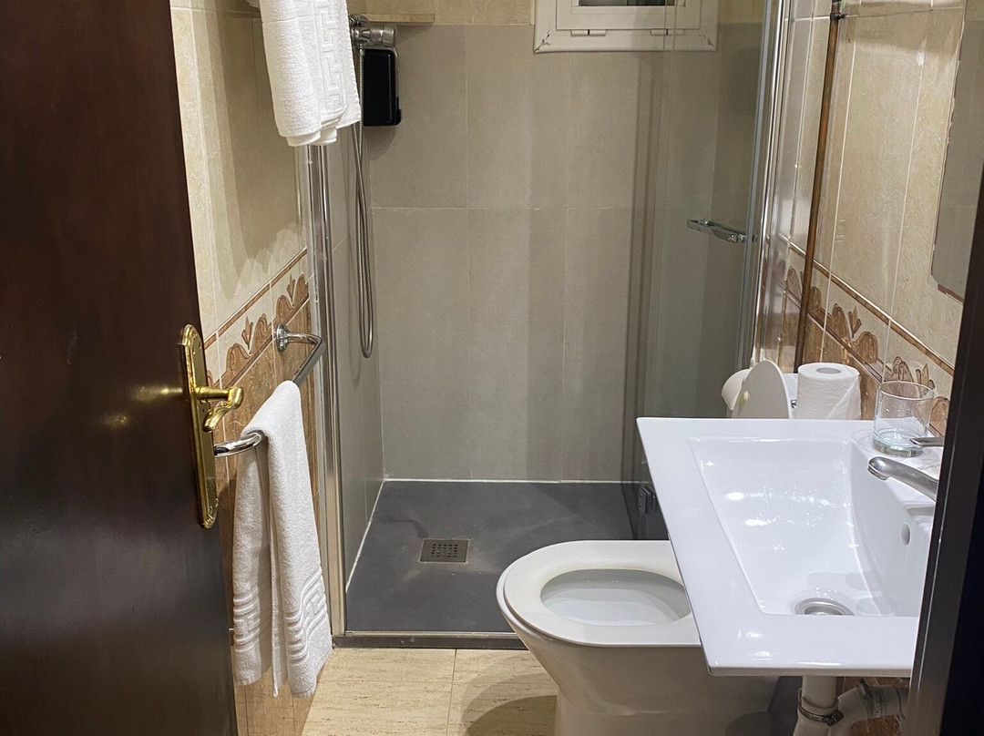 阿尔加巴酒店主图