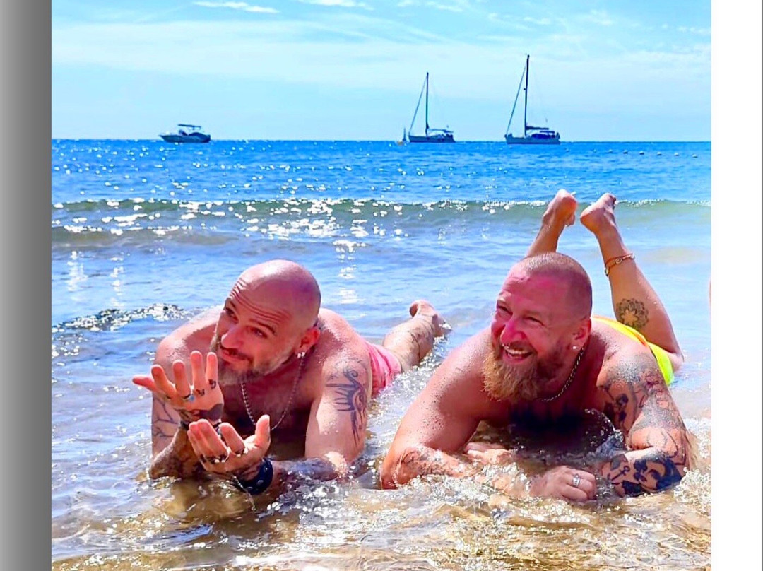 努迪斯塔卡拉巴尔敏斯沙滩-锡切斯必去景点