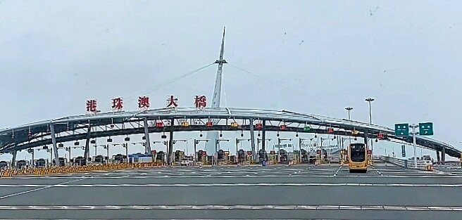 港珠澳大桥-澳门必去景点