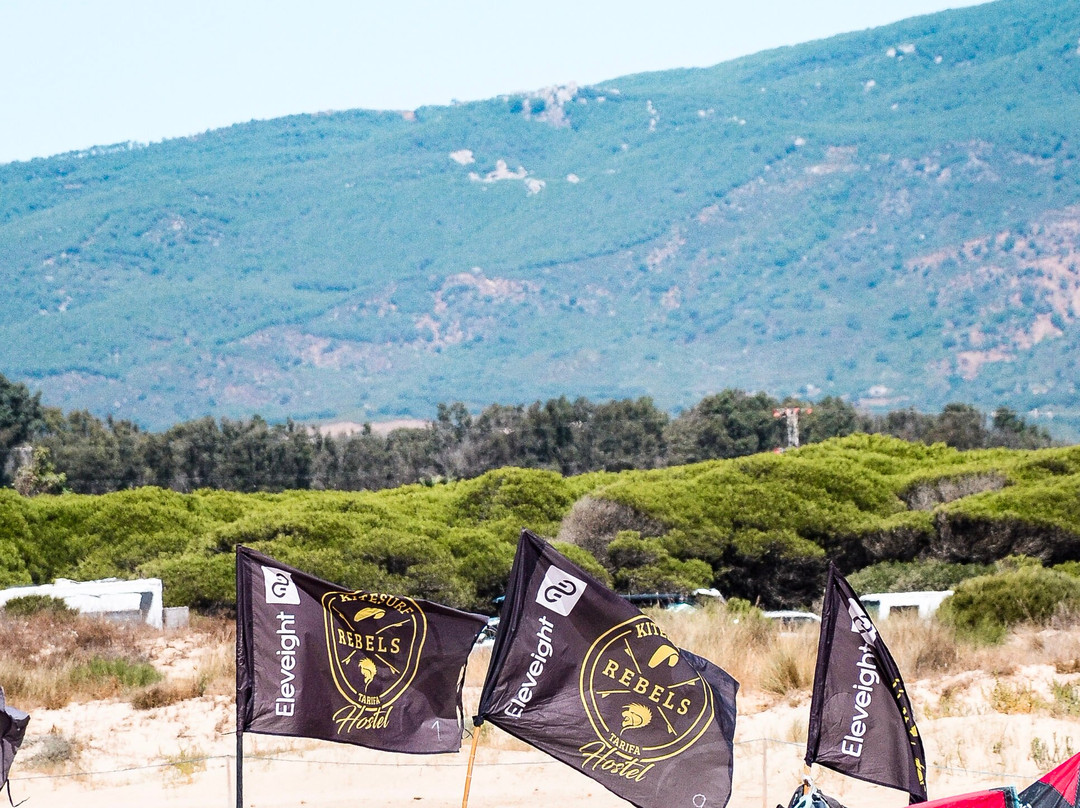 Rebels Tarifa kiteschool-塔里法必去景点