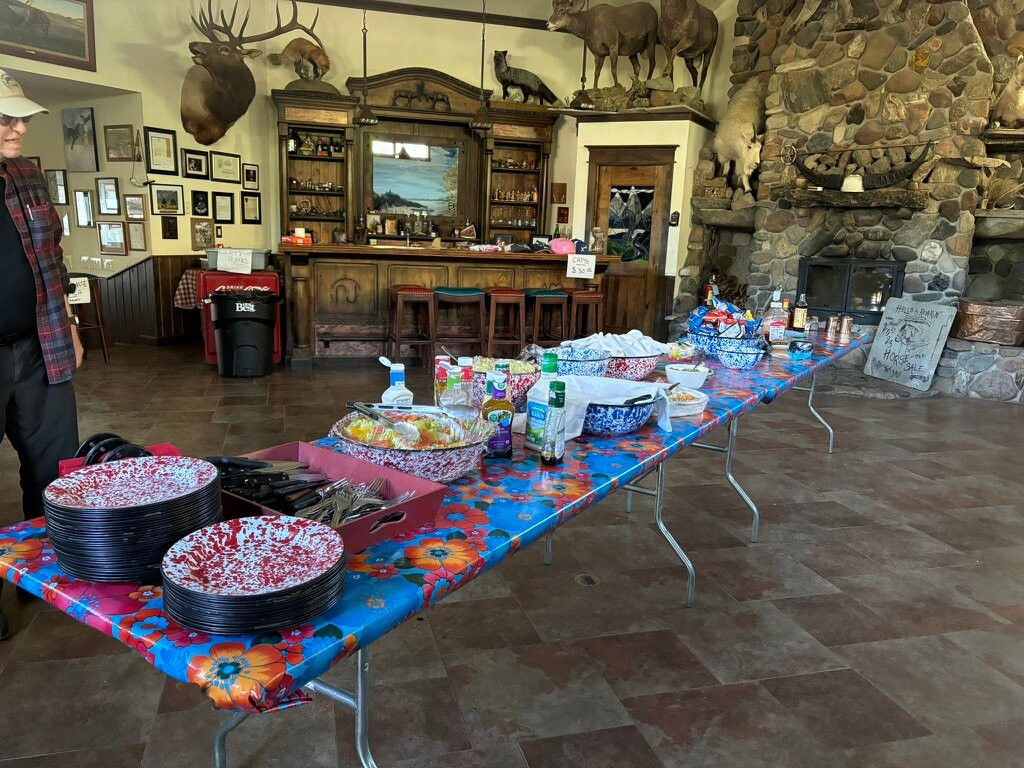 Hell's A-Roarin' Outfitters-加德纳必去景点