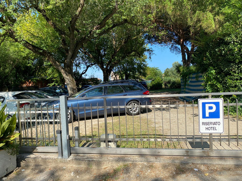 Holiday Center Valdor主图