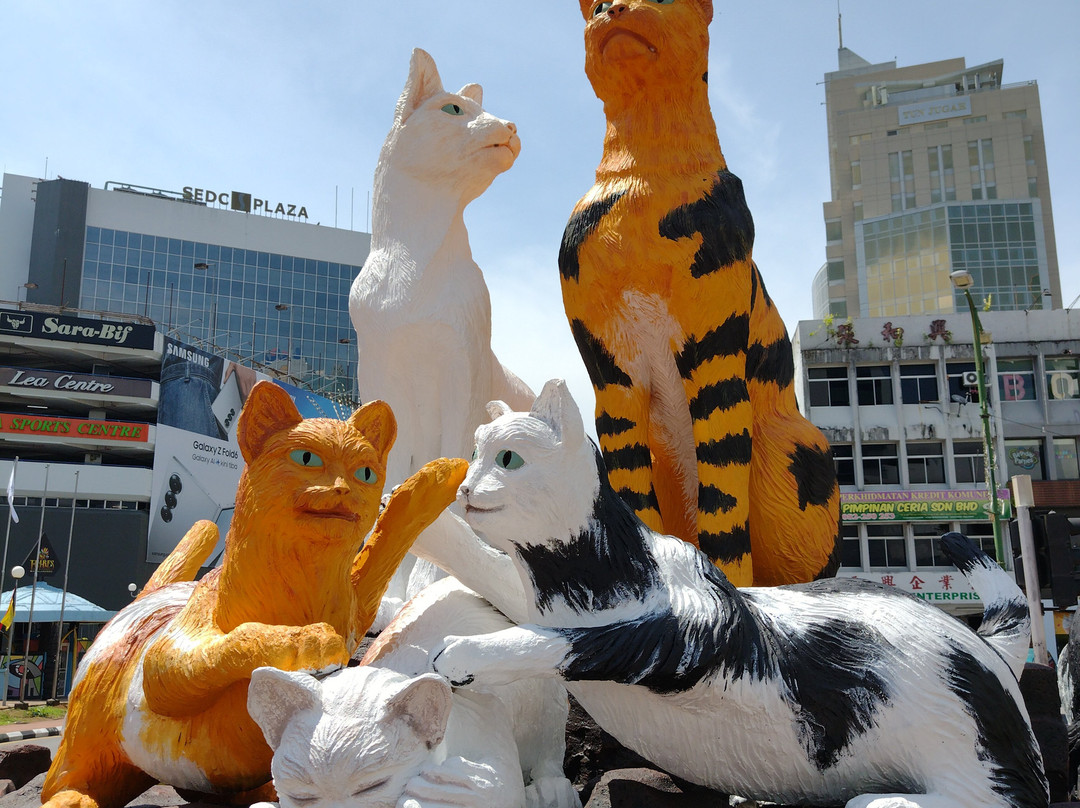 Cat Monument-古晋必去景点