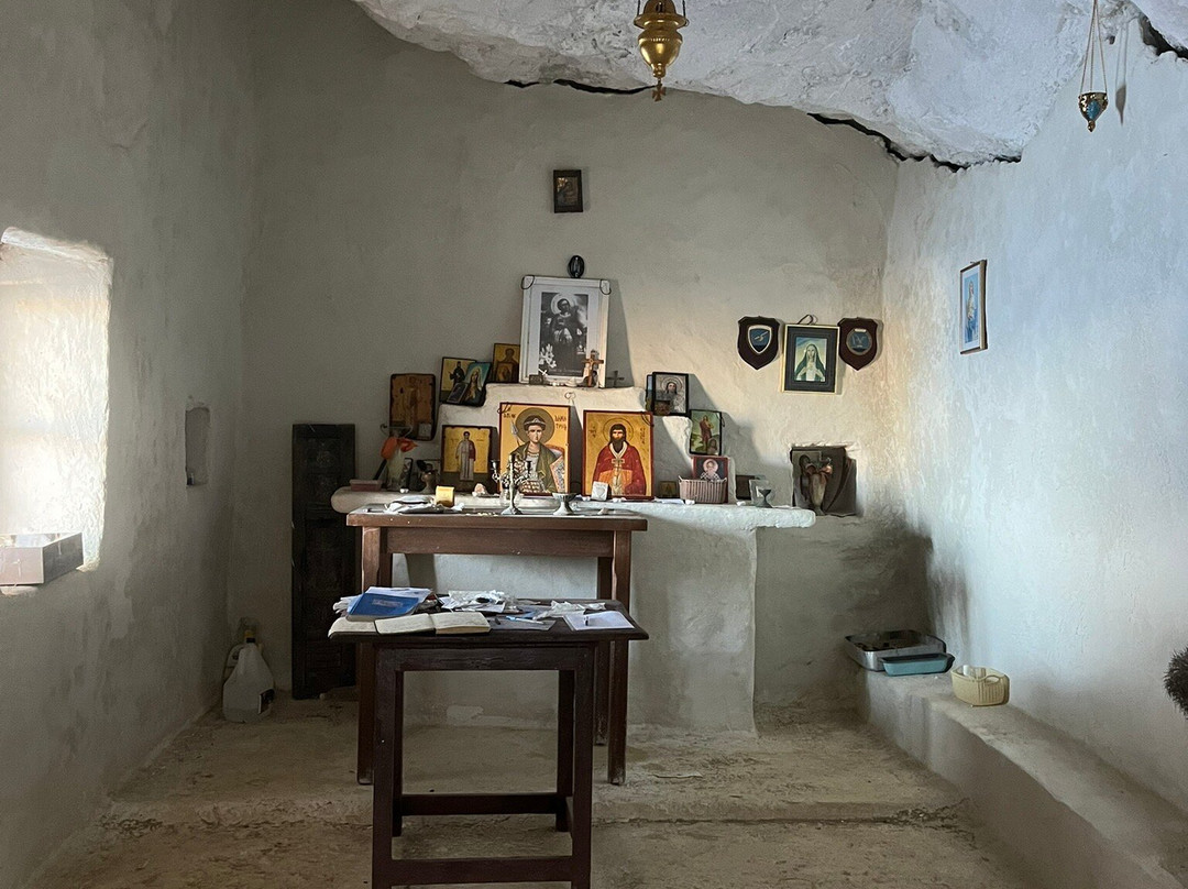 Agios Stefanos Church-Galissas必去景点