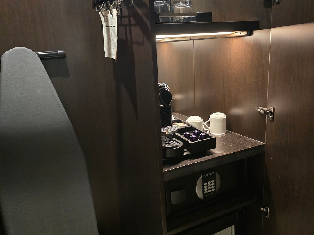 Envue, Autograph Collection主图