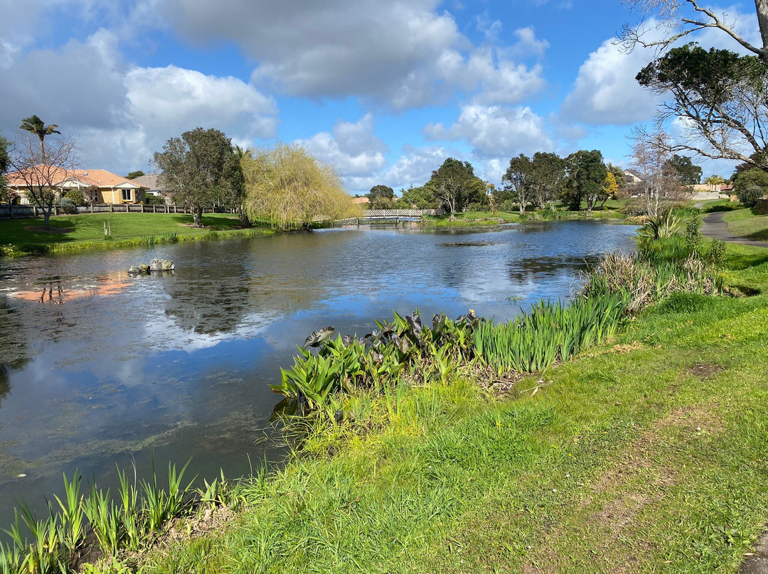 Lake Maygrove-奥雷瓦必去景点