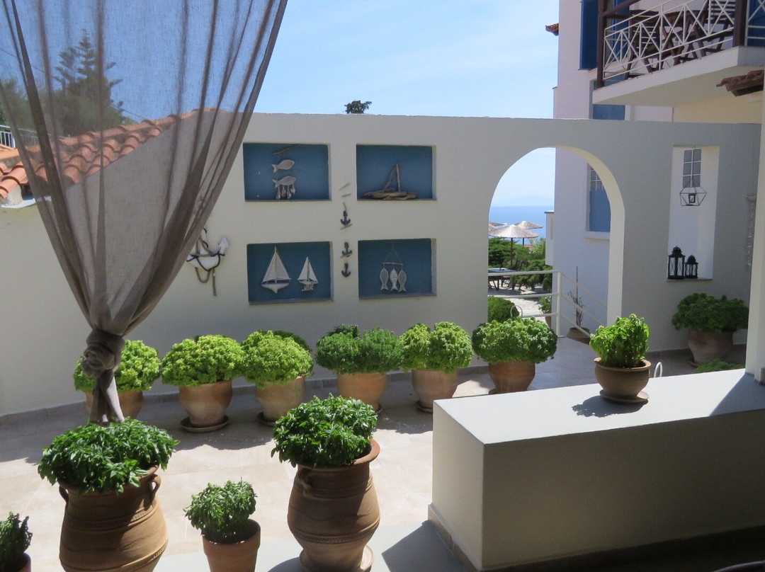 Stafylos Suites & Boutique Hotel主图