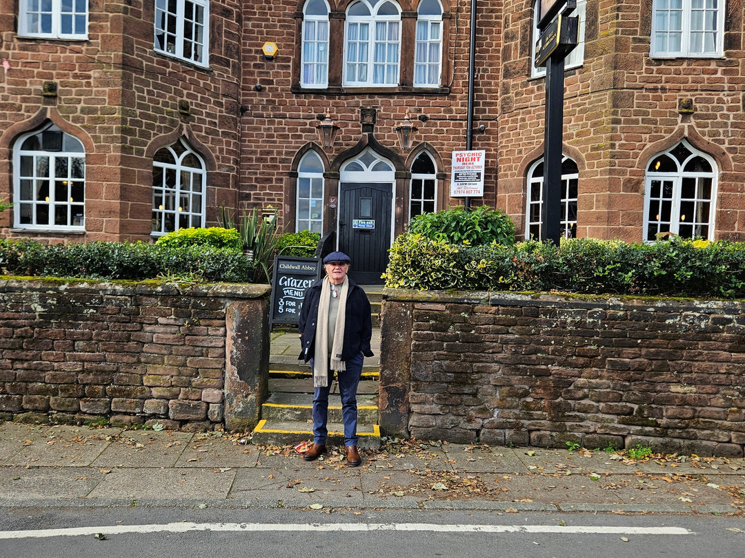 Childwall Abbey Liverpool by Marston's Inn主图