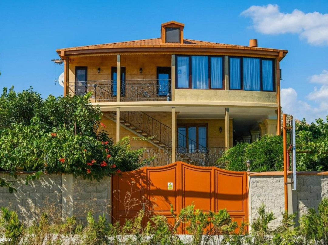 Villa Lata主图