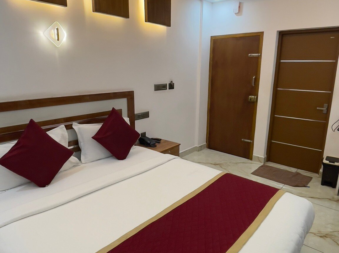 Marina Suites Aiport Hotel