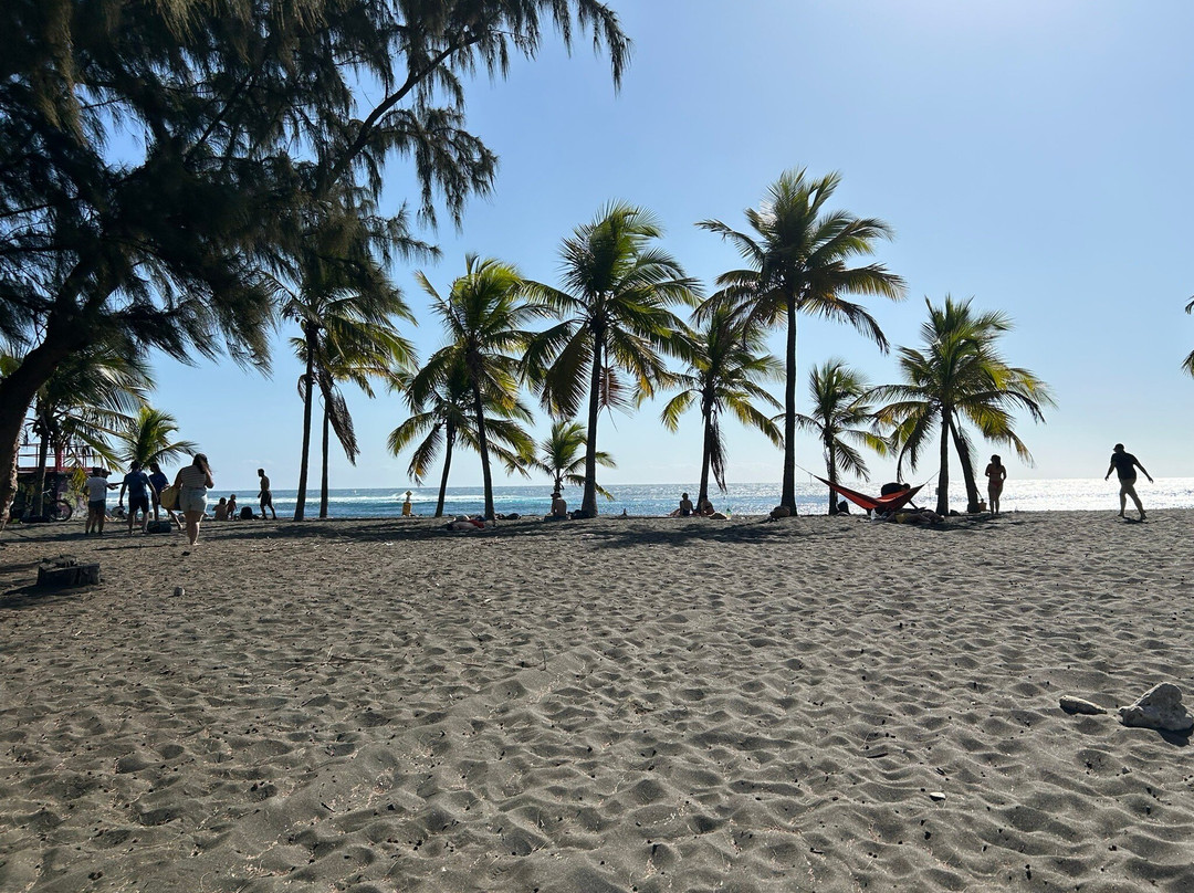Plage De L'étang Salé景点图片