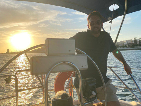 Lisbon Sunset Sailboat boat tour with Welcome Drink