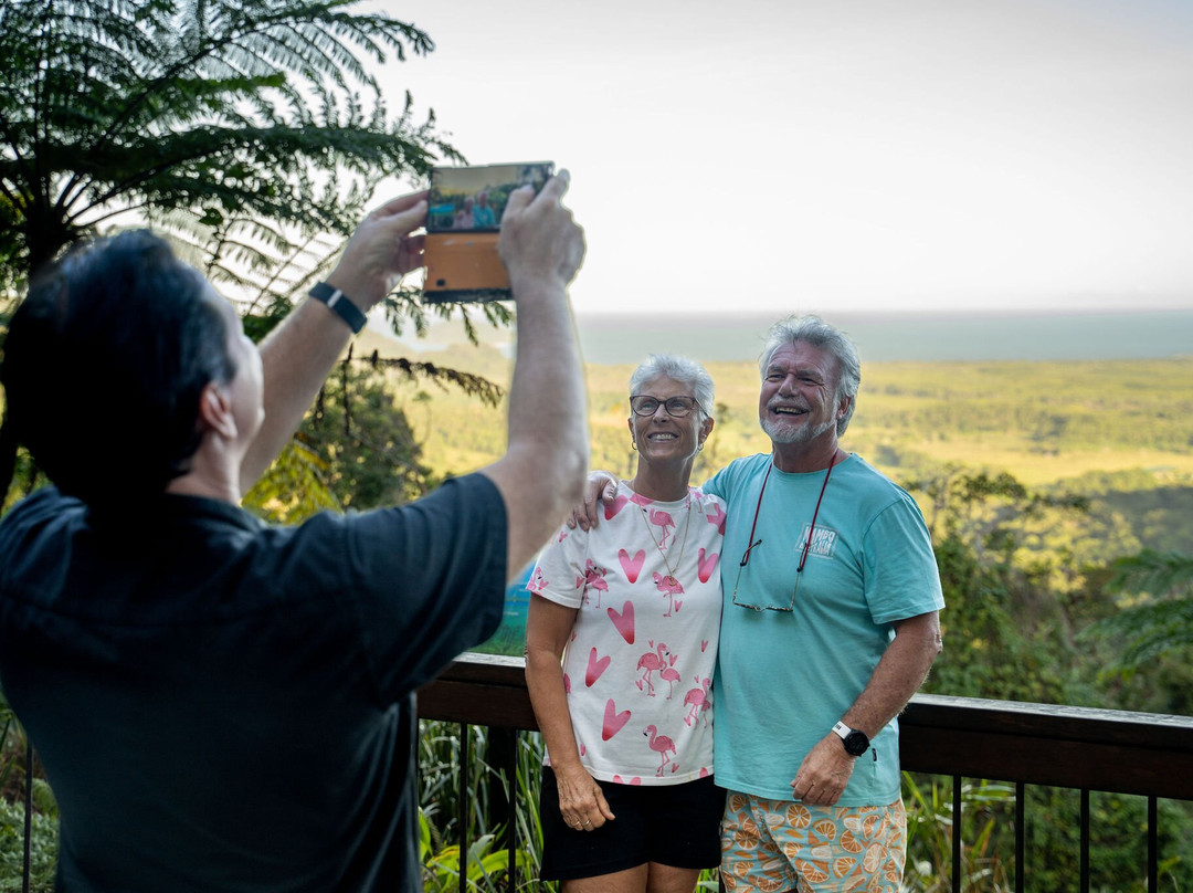 Tropic Wings Cairns Tours-凯恩斯必去景点