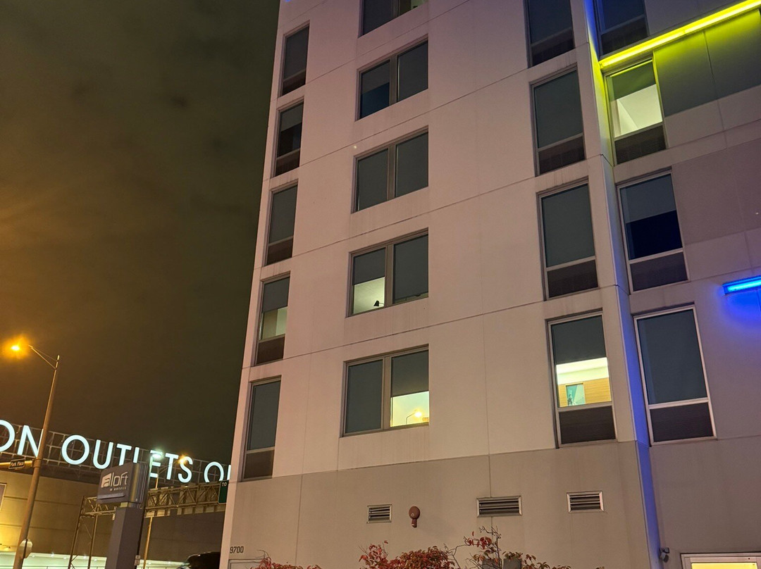 芝加哥奥黑尔雅乐轩酒店主图