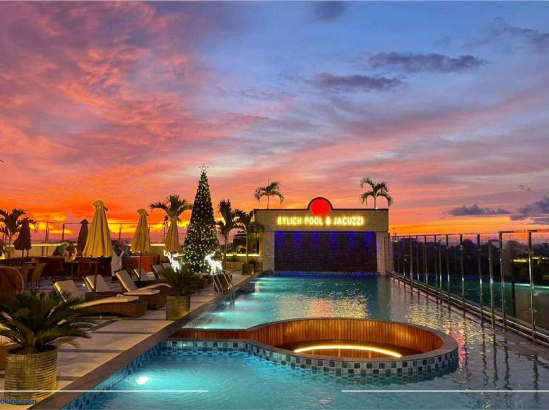 Rylich Panorama Hotel