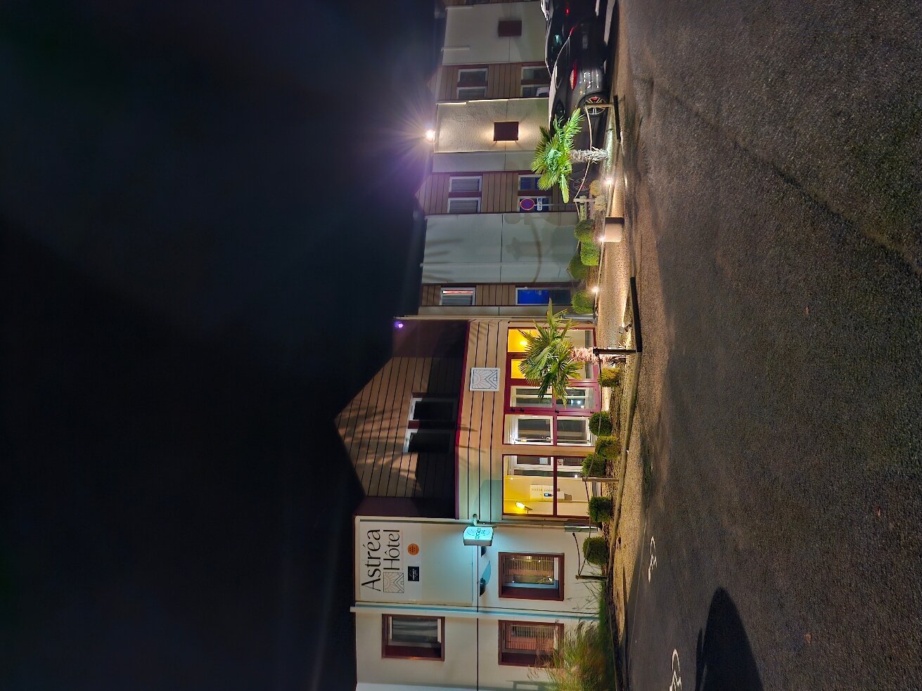 讷韦尔阿可娜酒店-官方
