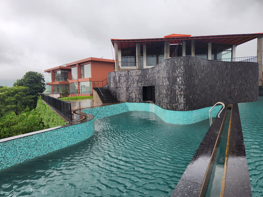 The Fern Heaven on The Hills Resort, Hatgad-Saputara