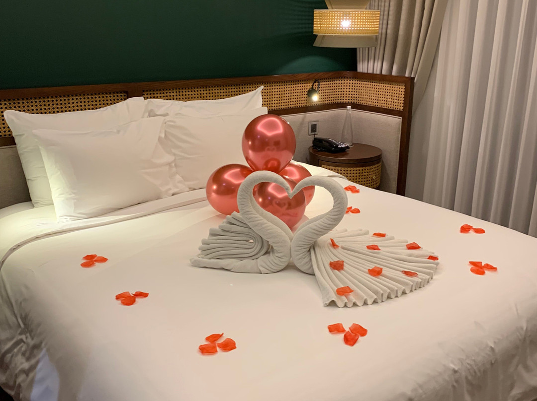 La Siesta Classic Hang Thung Hotel主图