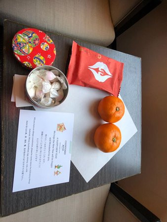 银座万怡酒店主图