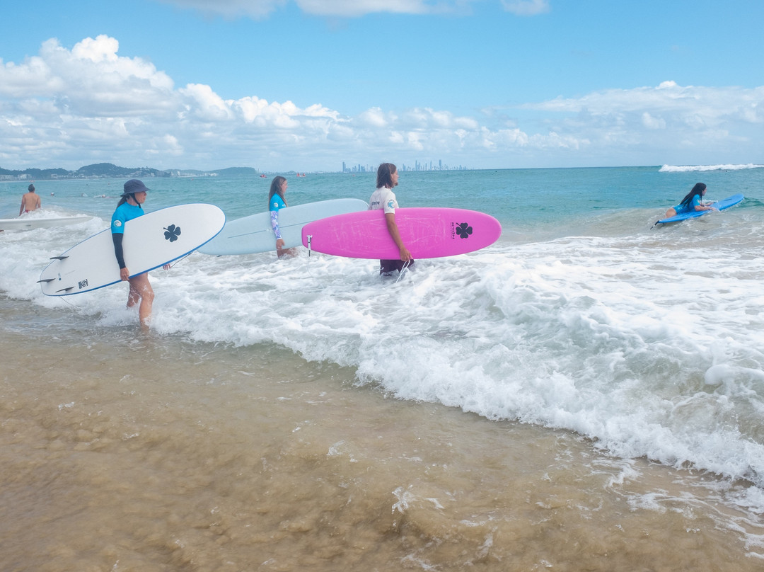 Hang Ten Surf Co-比林加必去景点