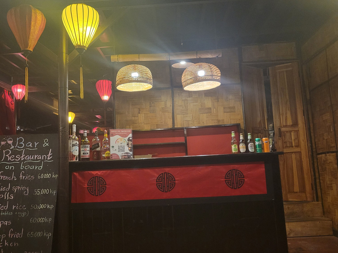 Sa Sa Shadow Theater景点图片