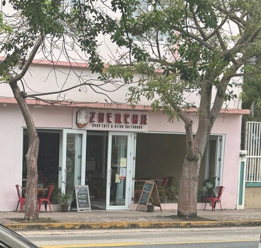 Zhencha Bubble Tea Cafe & Asian Gastrobar