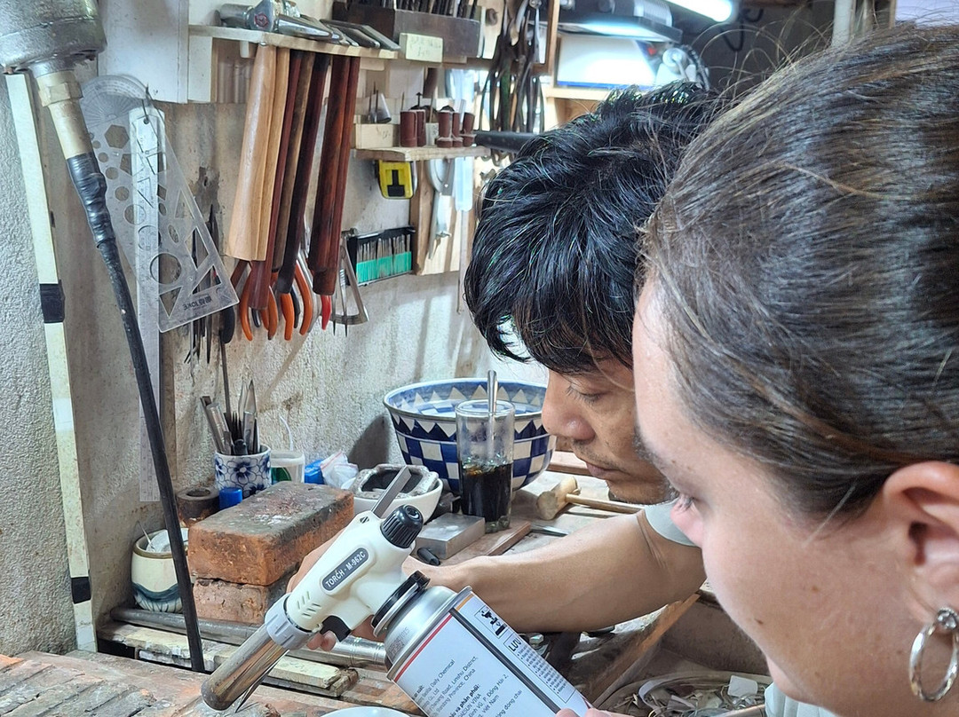 Lotus Leaf Fine Arts & Jewellery-Cam Chau必去景点