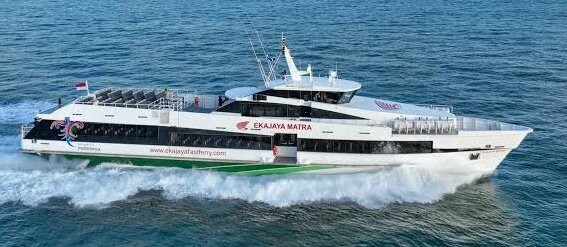 Eka Jaya Fast Ferry景点图片
