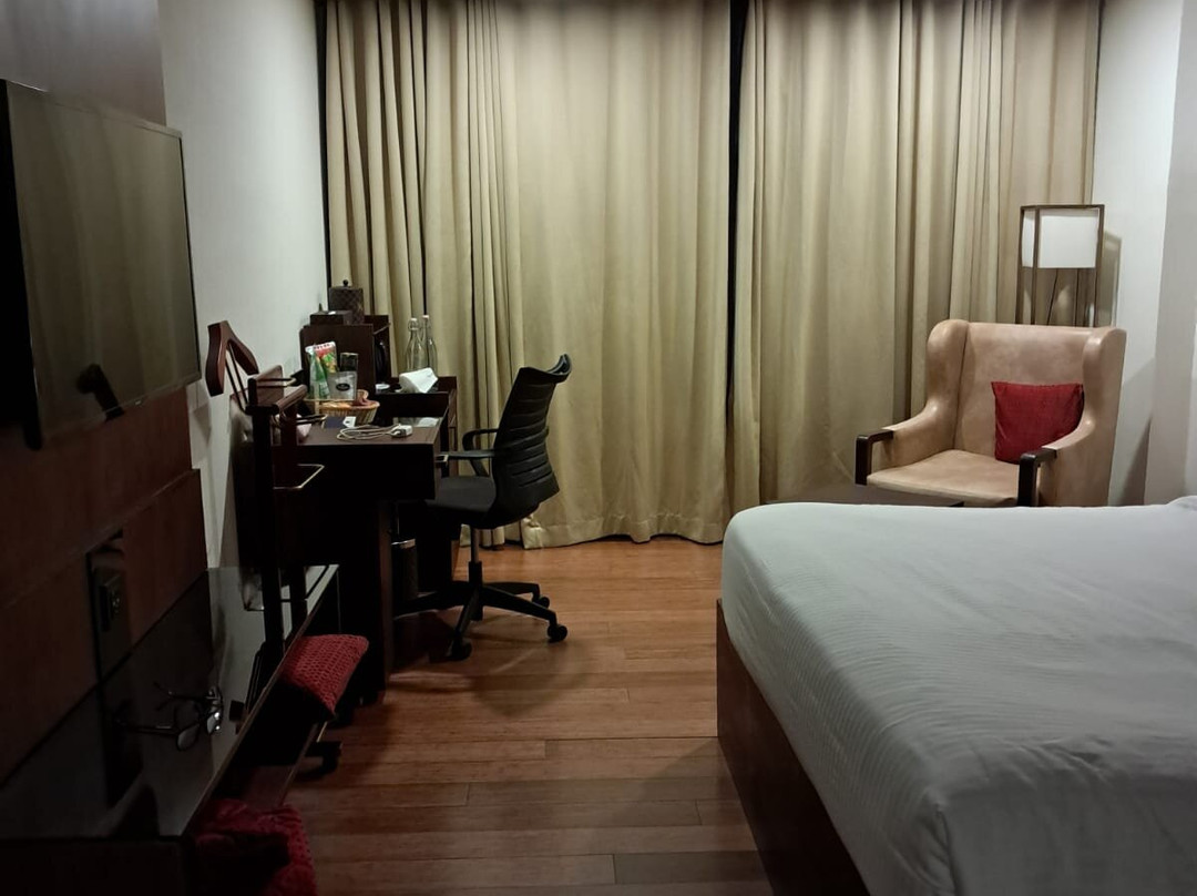 KPM Tripenta Hotel主图