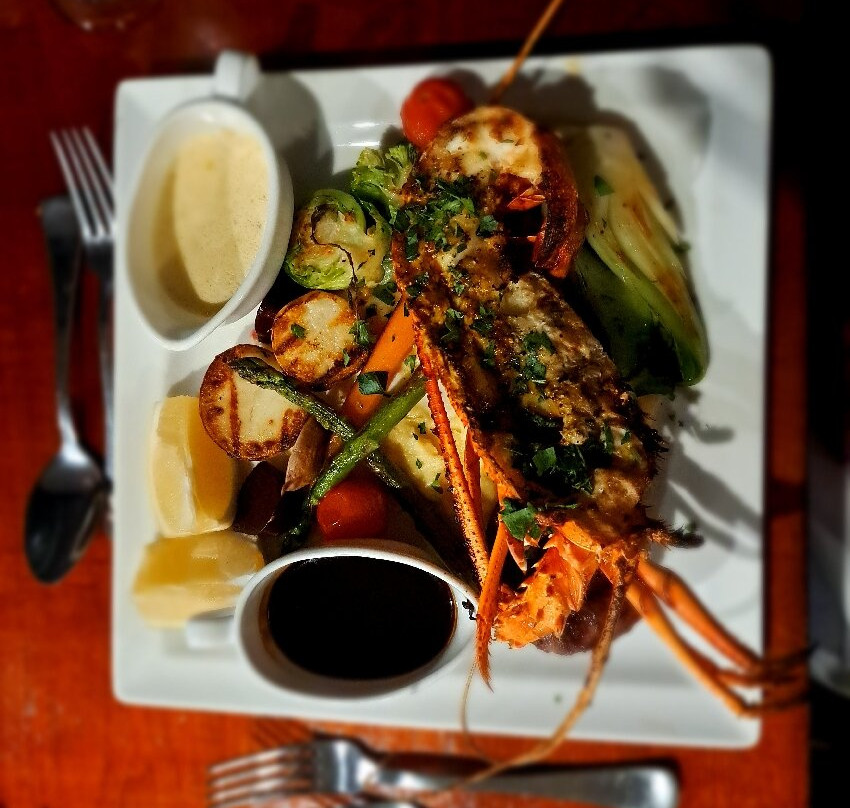 埃斯普勒纳河套房酒店主图