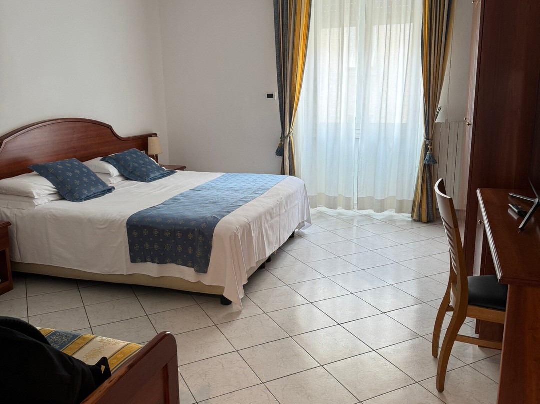 Hotel Toscana主图