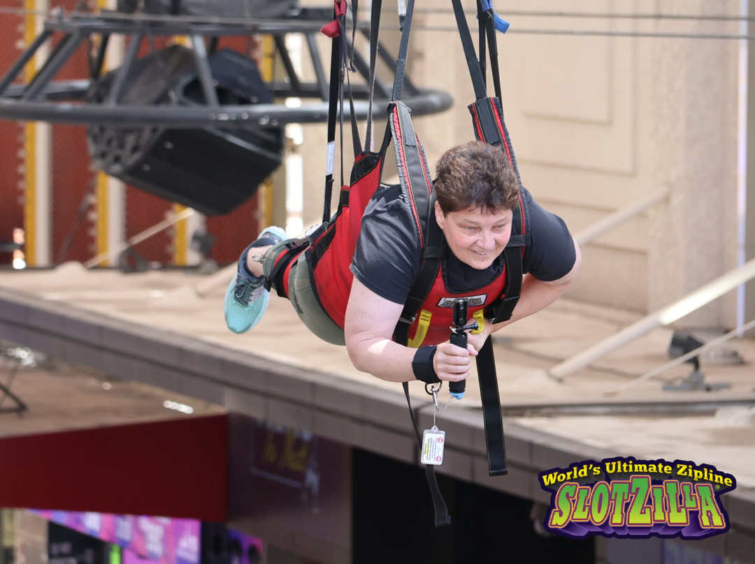 SlotZilla Zip Line Las Vegas-拉斯维加斯必去景点