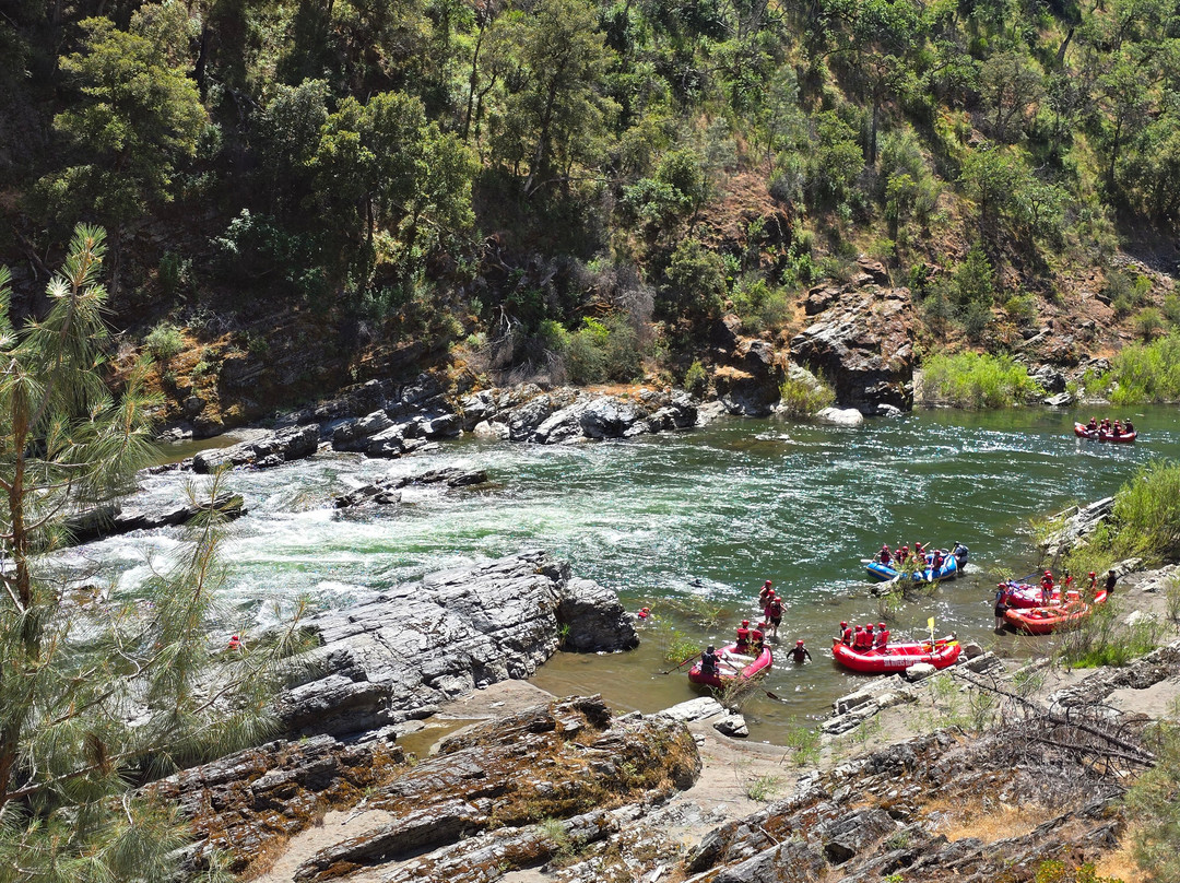 Six Rivers Rafting-Willow Creek必去景点