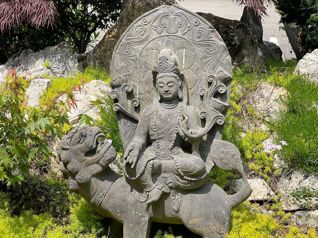 Pleasant Bay Village Resort主图