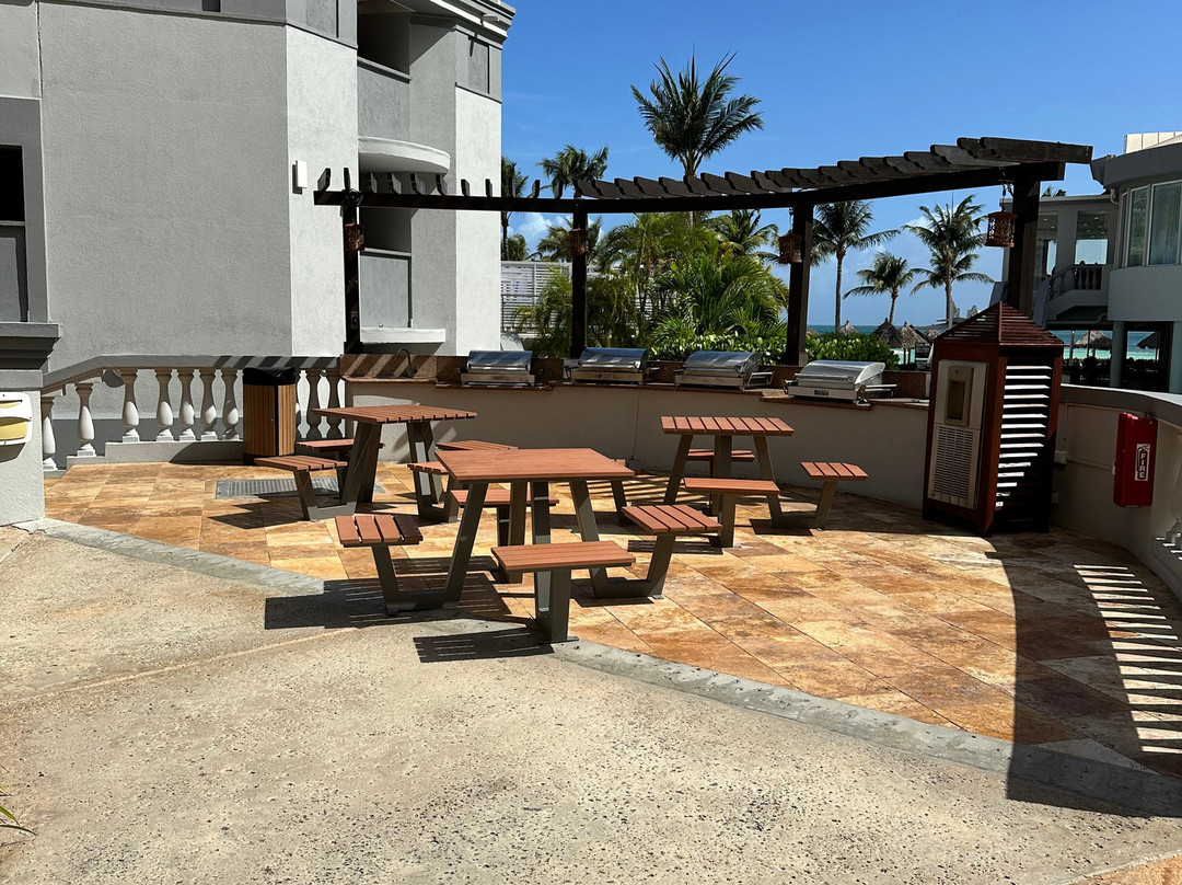 Divi Aruba Phoenix Beach Resort主图