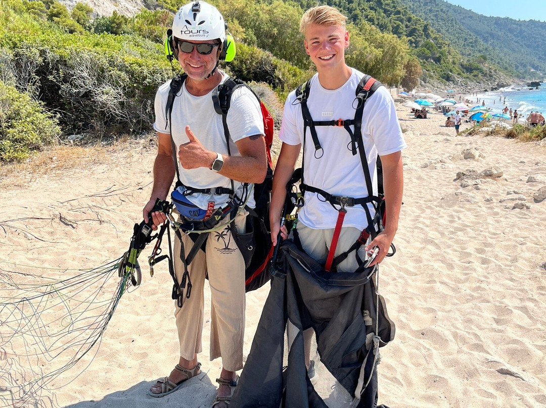 Lefkada Paragliding-Agios Nikitas必去景点
